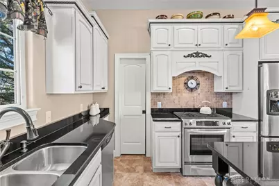 7501 S Brookstone Place, Brookville, OH 45309 - Photo 27