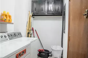 5485 Knollwood Dr, Lewisburg, OH 45338 - Photo 13