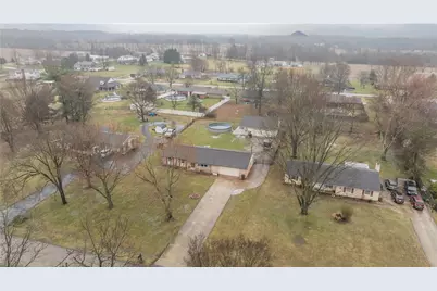 5485 Knollwood Drive, Lewisburg, OH 45338 - Photo 5