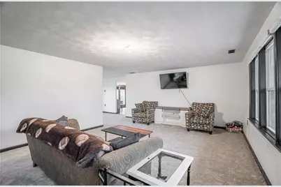 5485 Knollwood Drive, Lewisburg, OH 45338 - Photo 7