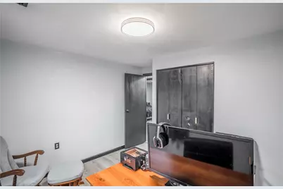 5485 Knollwood Drive, Lewisburg, OH 45338 - Photo 15