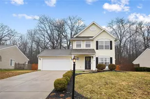 382 N Church Dr, Lebanon, OH 45036 - Photo 1