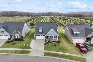 2131 W Schmidt Dr, Beavercreek Twp, OH 45434 - Photo 37