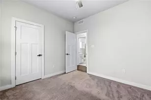 2131 W Schmidt Dr, Beavercreek Twp, OH 45434 - Photo 25