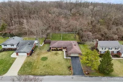 6330 Millbank Drive, Centerville, OH 45459 - Photo 35