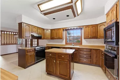 5019 Parkview Court, Dayton, OH 45458 - Photo 17