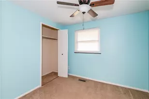 109 Tulip Dr, West Carrollton, OH 45449 - Photo 17