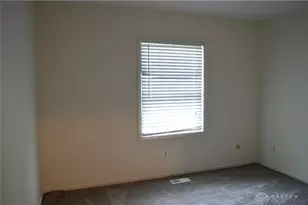 8340 Woodgrove Ct, Washington Twp, OH 45458 - Photo 9