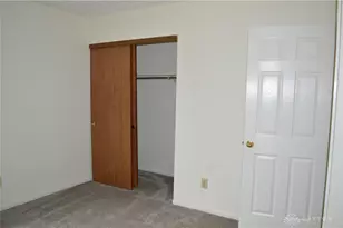 8340 Woodgrove Ct, Washington Twp, OH 45458 - Photo 11