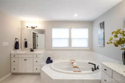 861 Acorn Drive, Sugarcreek Twp, OH 45440 - Photo 31