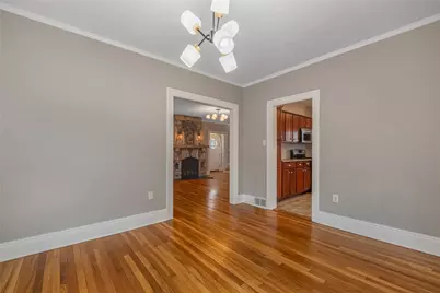 422 E Telford Avenue, Oakwood, OH 45419 - Photo 9