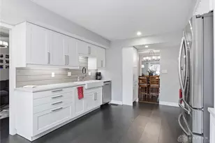 7808 Capitol Hill Ln, Washington Twp, OH 45459 - Photo 15