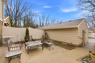 7808 Capitol Hill Ln, Washington Twp, OH 45459 - Photo 39