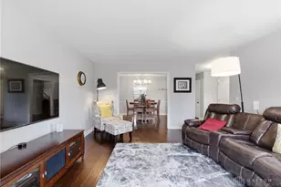 7808 Capitol Hill Ln, Washington Twp, OH 45459 - Photo 9