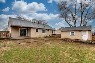 114 Fairview Dr, Carlisle, OH 45005 - Photo 25