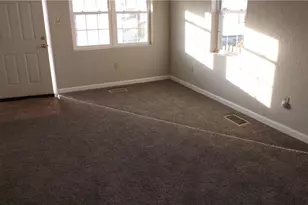 2040 Courtland Ave, Kettering, OH 45420 - Photo 3