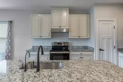 2758 Riverstone Drive, Xenia, OH 45385 - Photo 9