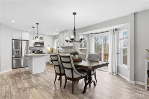 1494 Indigo Dr, Fairborn, OH 45324 - Photo 9