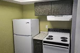 1592 Woodman Dr, Dayton, OH 45432 - Photo 7