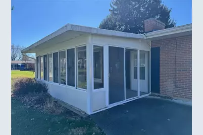 1038 Lark Lane, Xenia Twp, OH 45385 - Photo 3