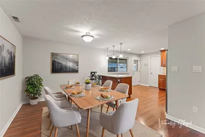 5662 Brandt Pike, Huber Heights, OH 45424 - Photo 3