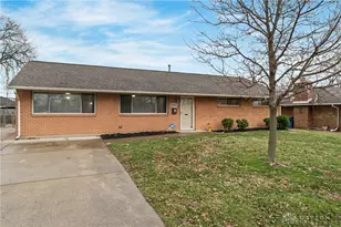 5662 Brandt Pike, Huber Heights, OH 45424 - Photo 7