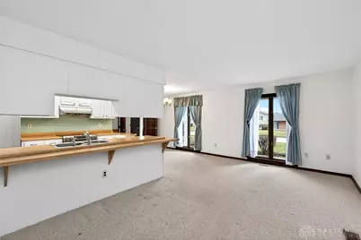 210 Chris Drive, Englewood, OH 45322 - Photo 11