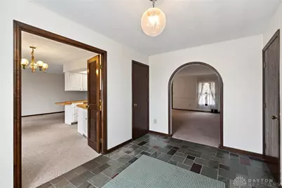 210 Chris Drive, Englewood, OH 45322 - Photo 5