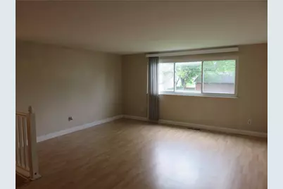 6404 Luton Court, Dayton, OH 45424 - Photo 7