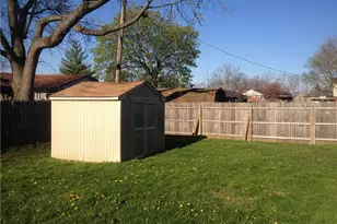 6404 Luton Ct, Dayton, OH 45424 - Photo 3