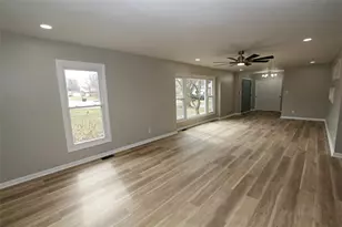 5518 Florrel Crest Ln, Harrison Twp, OH 45415 - Photo 13