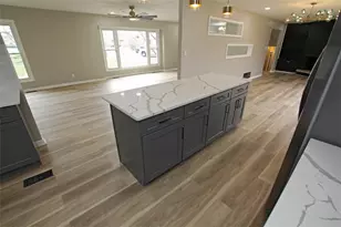 5518 Florrel Crest Ln, Harrison Twp, OH 45415 - Photo 21