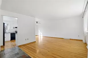 8943 Monsanto Dr, Springfield Township, OH 45231 - Photo 5