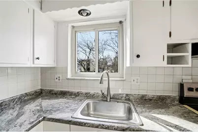 8943 Monsanto Drive, Springfield Township, OH 45231 - Photo 11