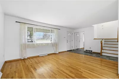 8943 Monsanto Drive, Springfield Township, OH 45231 - Photo 7