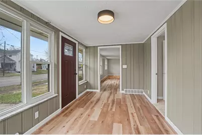 21 S Limestone Street, Jamestown, OH 45335 - Photo 3