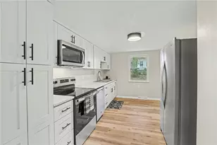 21 S Limestone St, Jamestown Vlg, OH 45335 - Photo 11