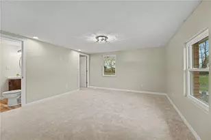 21 S Limestone St, Jamestown Vlg, OH 45335 - Photo 27