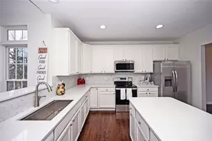3533 Queen Victoria Ct, Dayton, OH 45431 - Photo 15