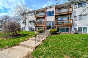 5655 E Coach Dr, Kettering, OH 45440 - Photo 3