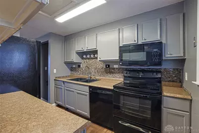 6325 Burkwood Drive, Clayton, OH 45315 - Photo 5