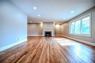 121 E Schantz Ave, Oakwood, OH 45409 - Photo 13