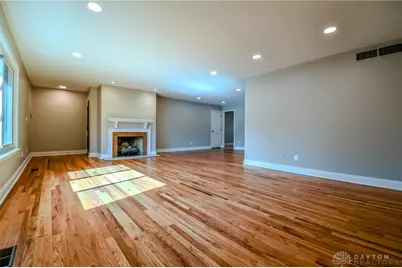 121 E Schantz #4, Oakwood, OH 45409 - Photo 13