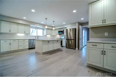 121 E Schantz #4, Oakwood, OH 45409 - Photo 15