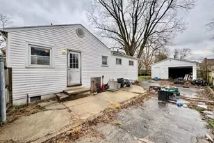 2020 Wilding Ave, Dayton, OH 45414 - Photo 3