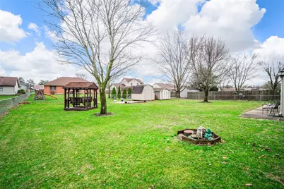 650 Beachler Drive, Carlisle, OH 45005 - Photo 5