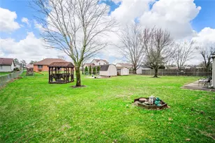 650 Beachler Dr, Carlisle, OH 45005 - Photo 5