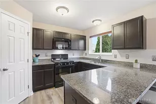 4264 Hunting Hawk Dr, Turtlecreek Twp, OH 45036 - Photo 19