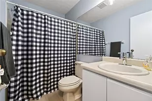 450 Jamestown Cir, Washington Twp, OH 45458 - Photo 25