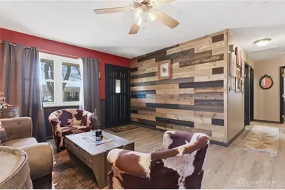 1031 Meadowrun Road, Englewood, OH 45322 - Photo 7